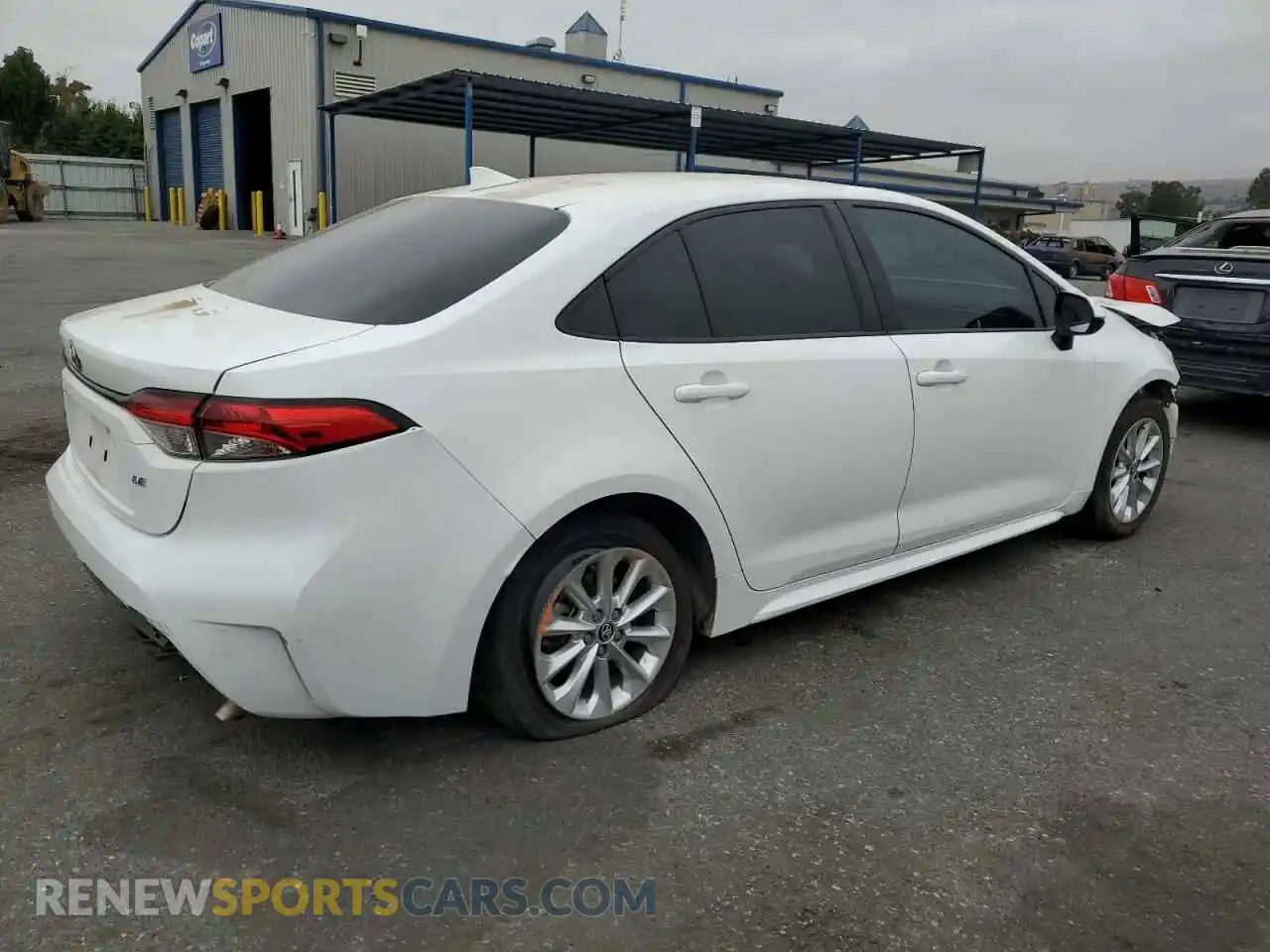 3 Photograph of a damaged car 5YFVPMAE8MP262802 TOYOTA COROLLA 2021