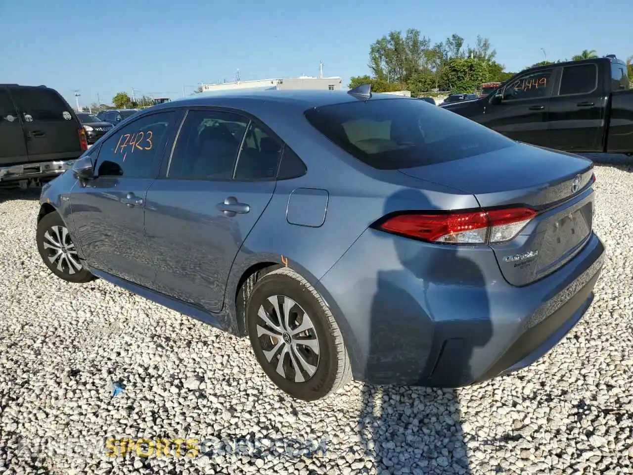 2 Photograph of a damaged car JTDEAMDE0MJ006283 TOYOTA COROLLA 2021