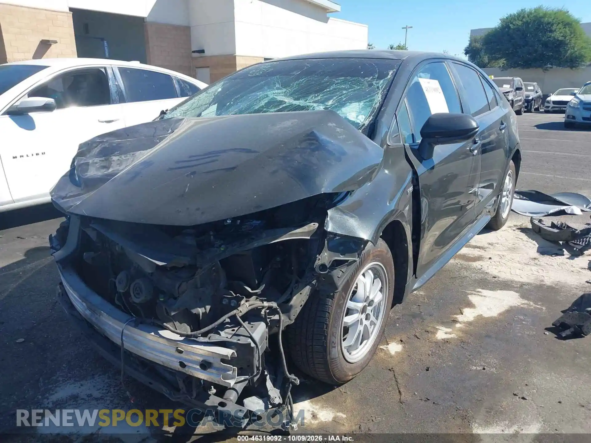 2 Фотография поврежденного автомобиля JTDEAMDE0MJ014447 TOYOTA COROLLA 2021