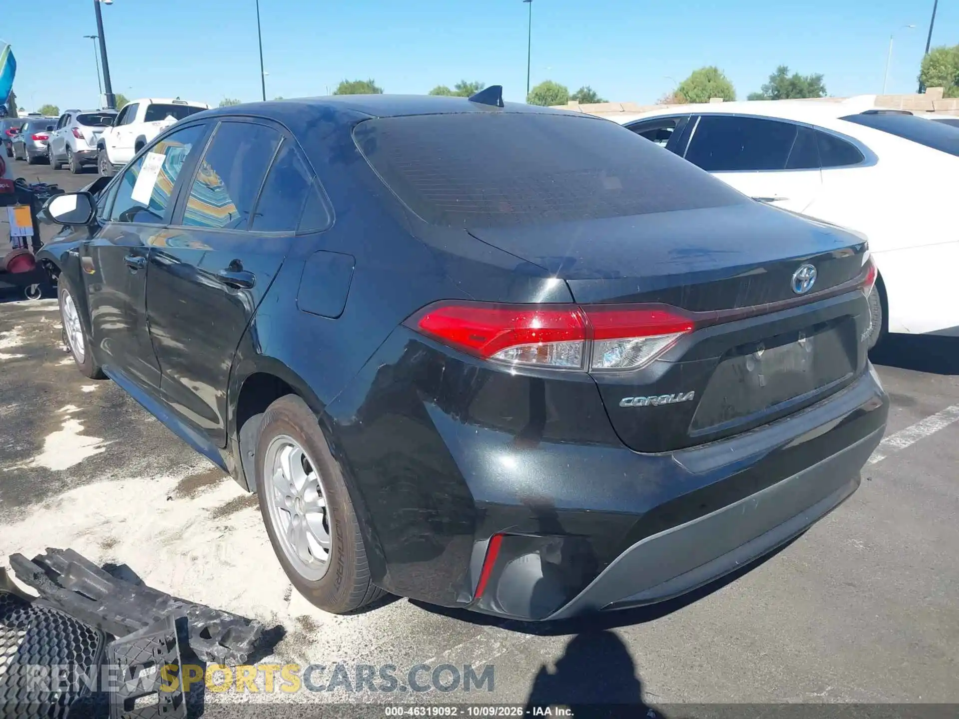 3 Фотография поврежденного автомобиля JTDEAMDE0MJ014447 TOYOTA COROLLA 2021