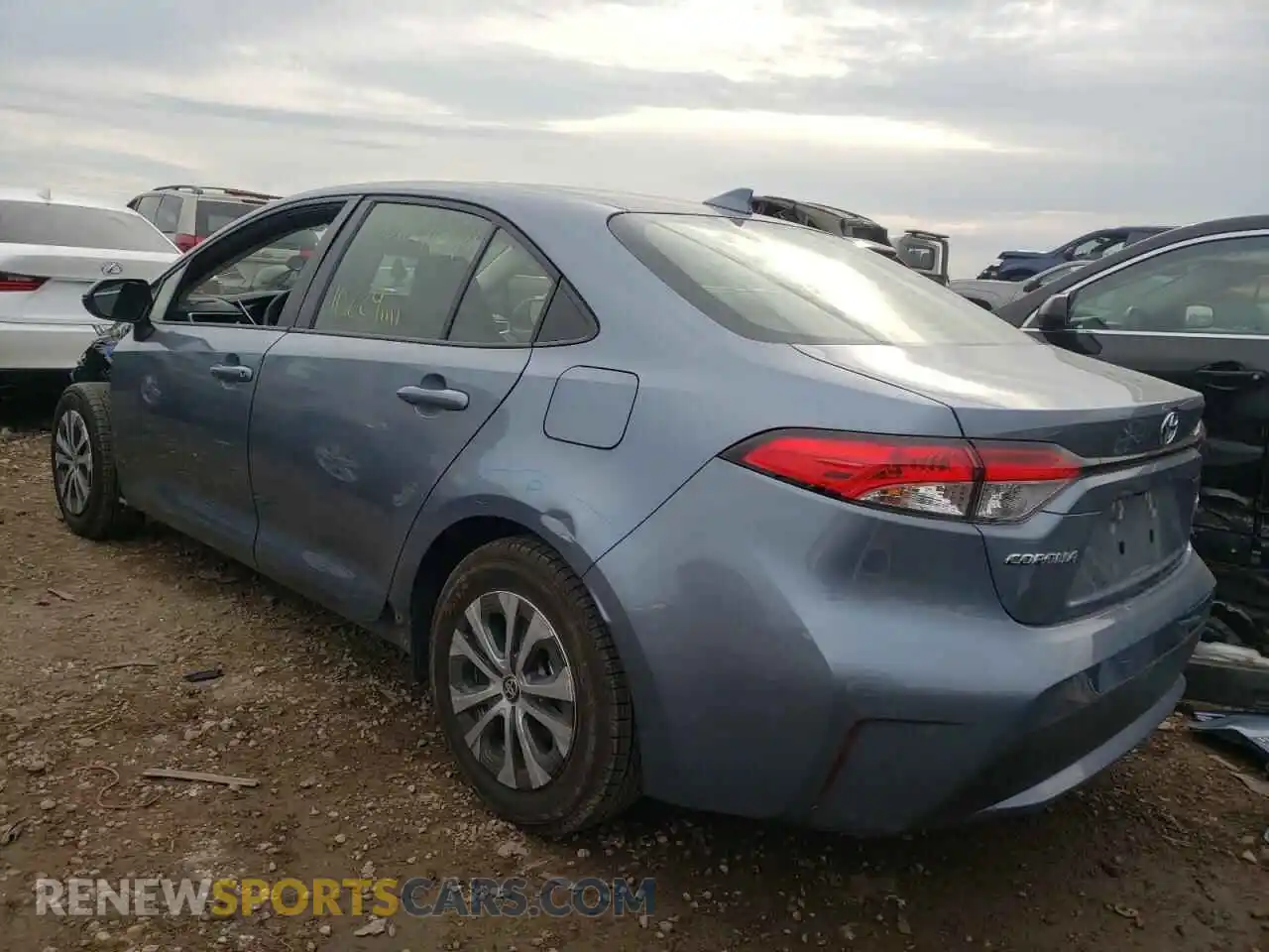 3 Photograph of a damaged car JTDEAMDE0MJ027263 TOYOTA COROLLA 2021