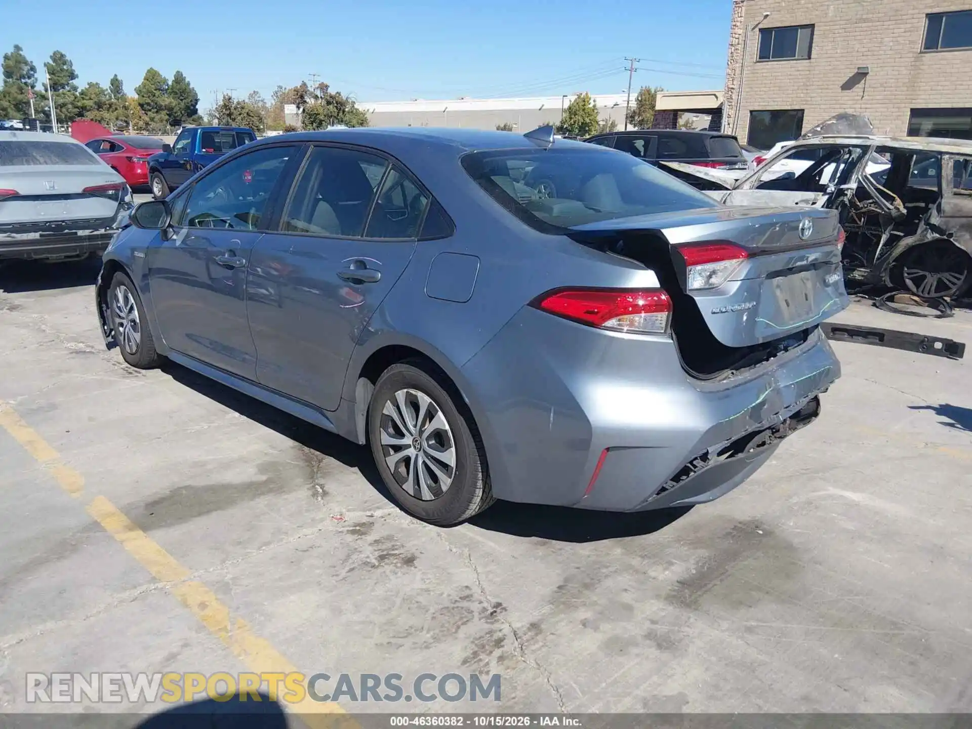 3 Photograph of a damaged car JTDEAMDE2MJ002901 TOYOTA COROLLA 2021