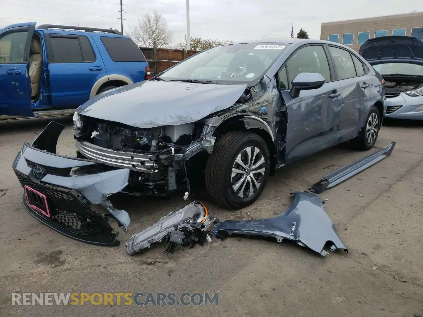 2 Photograph of a damaged car JTDEAMDE2MJ007192 TOYOTA COROLLA 2021