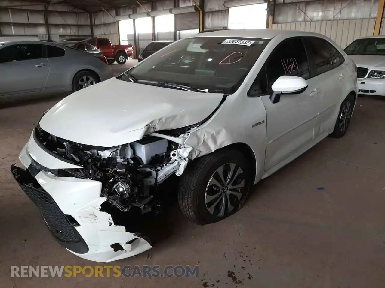 2 fotografías del automóvil dañado JTDEAMDE2MJ030469 TOYOTA COROLLA 2021