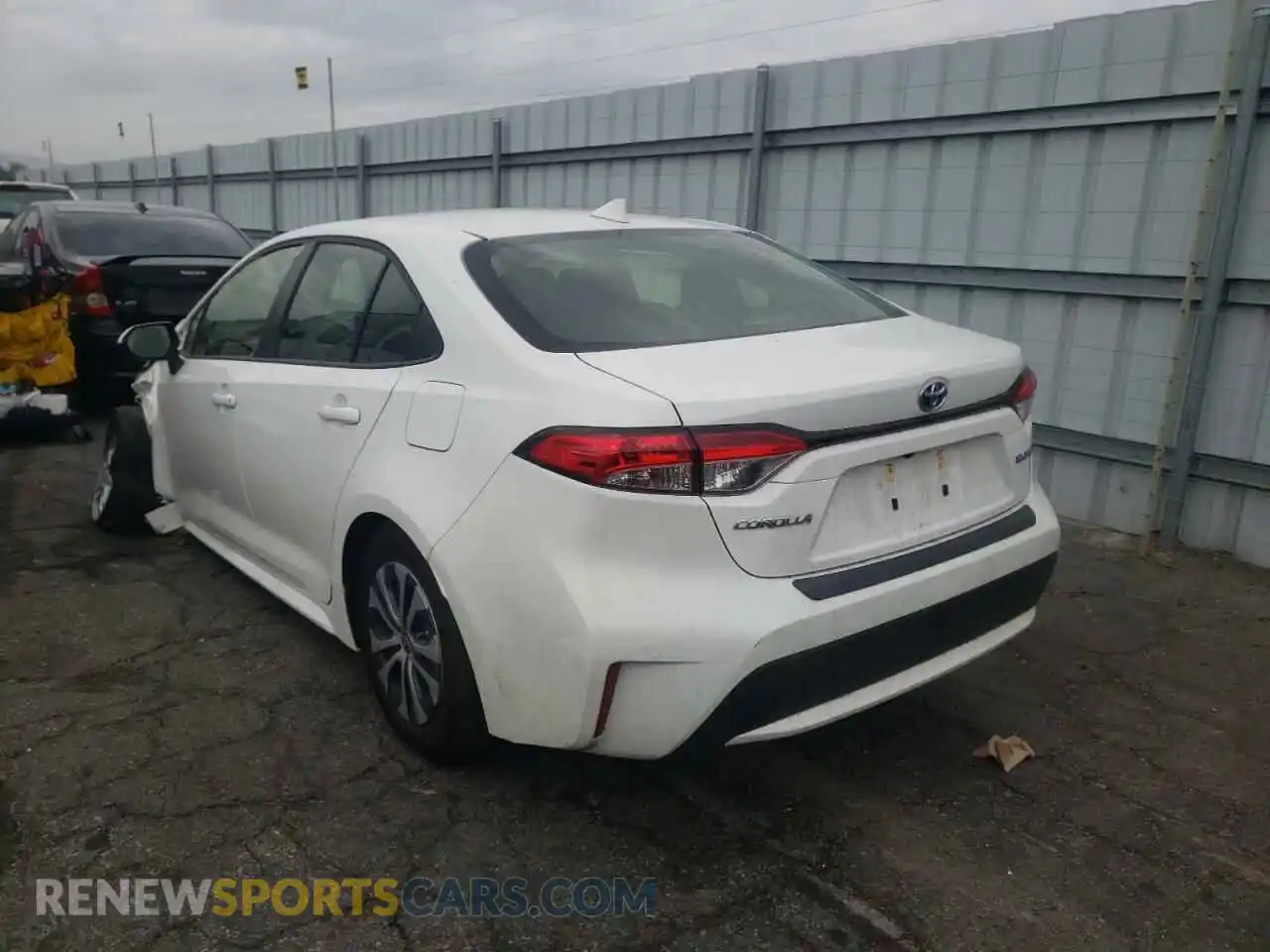 3 fotografías del automóvil dañado JTDEAMDE2MJ033971 TOYOTA COROLLA 2021