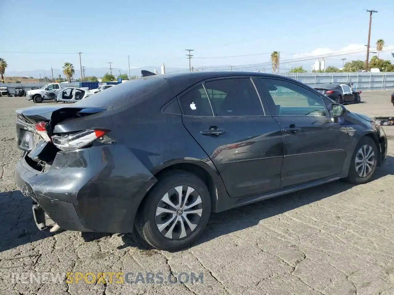 3 Photograph of a damaged car JTDEAMDE2MJ035185 TOYOTA COROLLA 2021