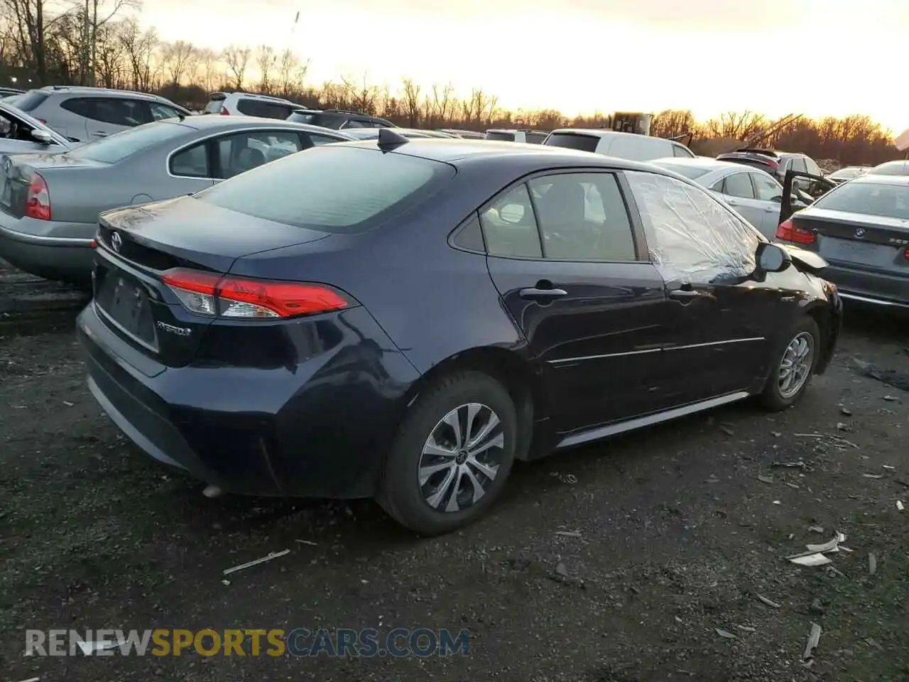 3 Photograph of a damaged car JTDEAMDE3MJ007606 TOYOTA COROLLA 2021
