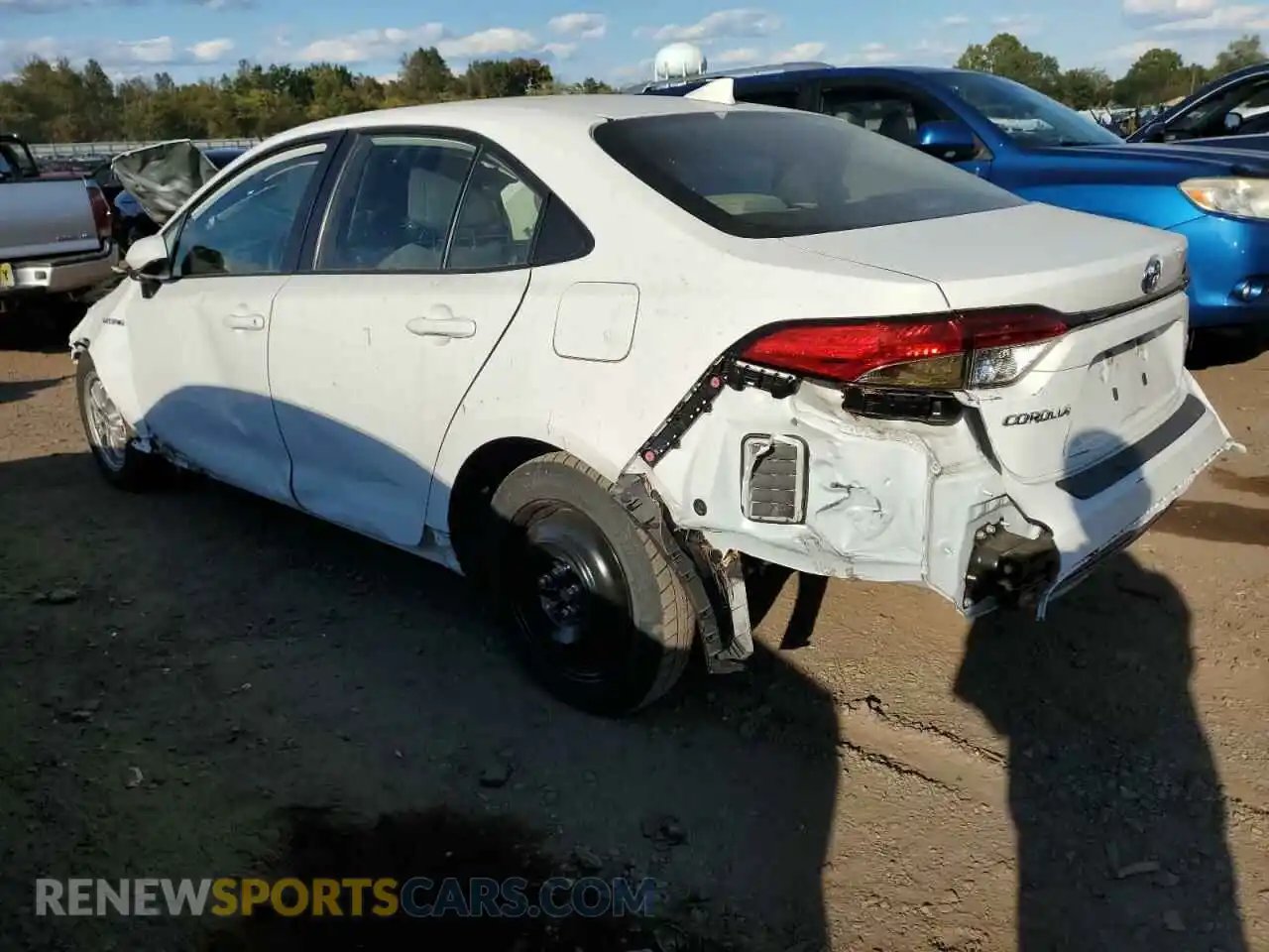 2 Photograph of a damaged car JTDEAMDE3MJ008786 TOYOTA COROLLA 2021