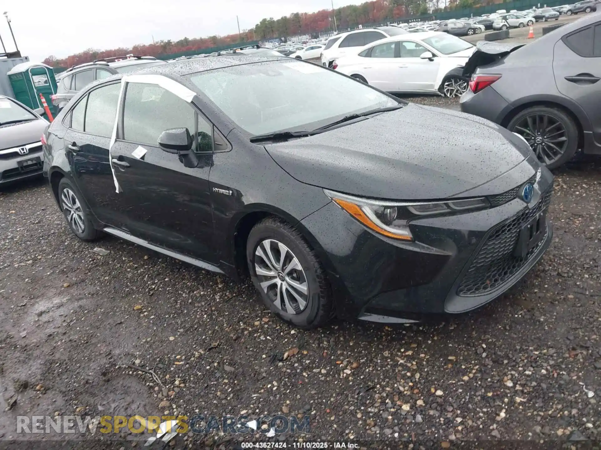 1 Photograph of a damaged car JTDEAMDE3MJ019299 TOYOTA COROLLA 2021