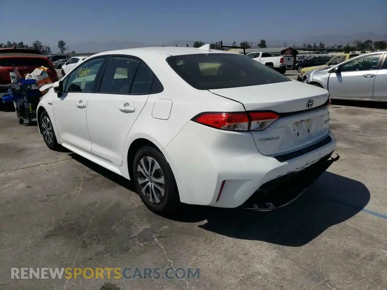 3 Photograph of a damaged car JTDEAMDE4MJ008747 TOYOTA COROLLA 2021
