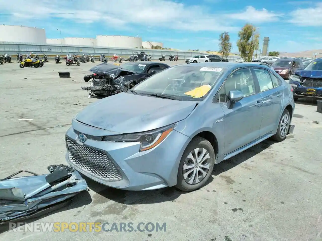 2 Photograph of a damaged car JTDEAMDE4MJ013656 TOYOTA COROLLA 2021