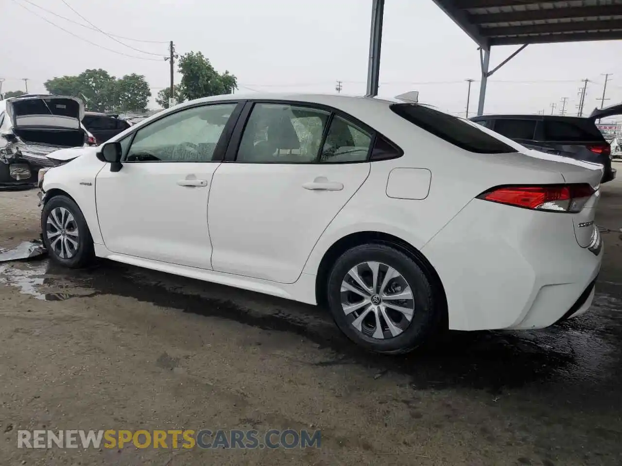 2 Photograph of a damaged car JTDEAMDE4MJ017013 TOYOTA COROLLA 2021