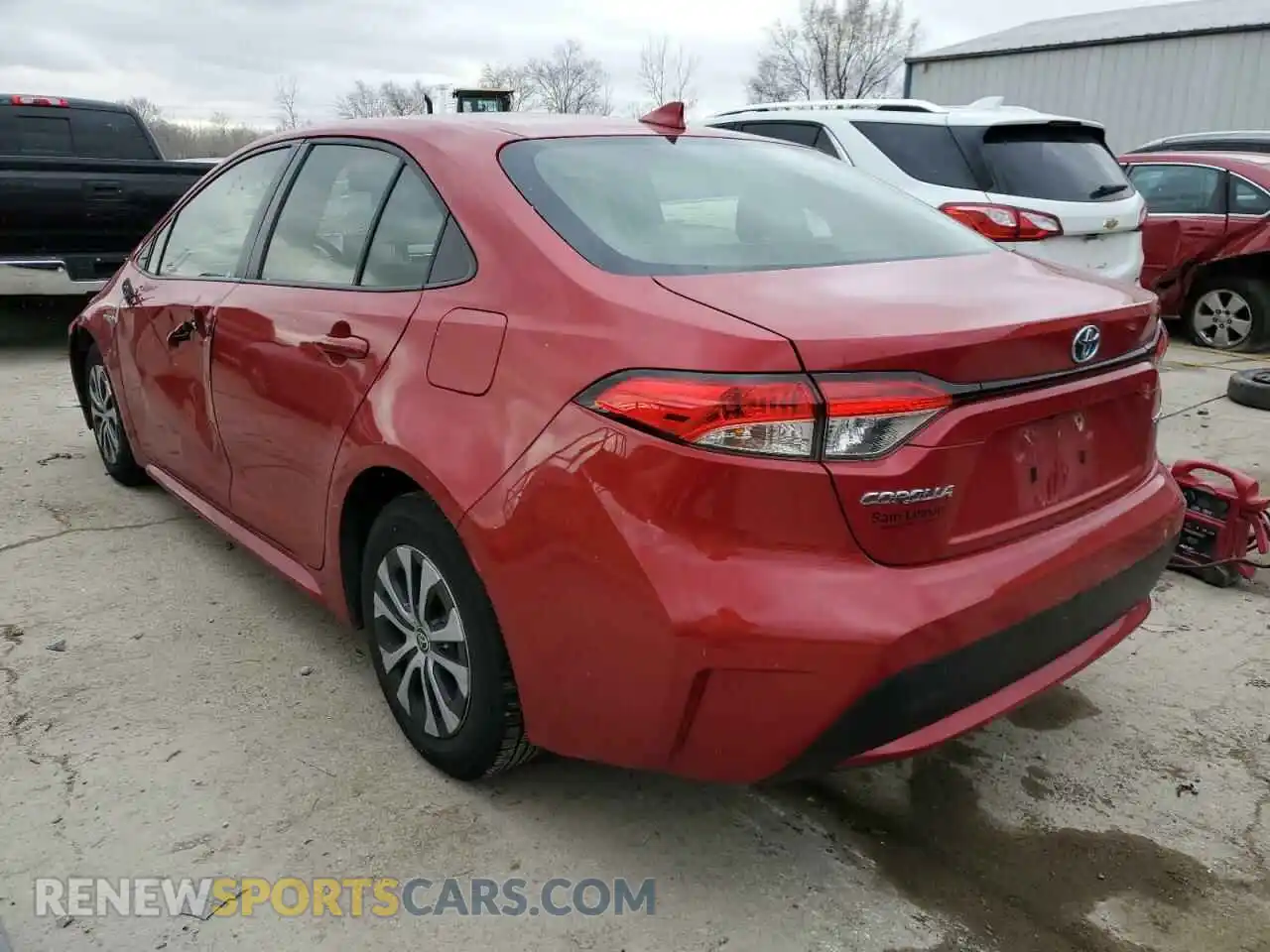 2 Photograph of a damaged car JTDEAMDE4MJ017349 TOYOTA COROLLA 2021