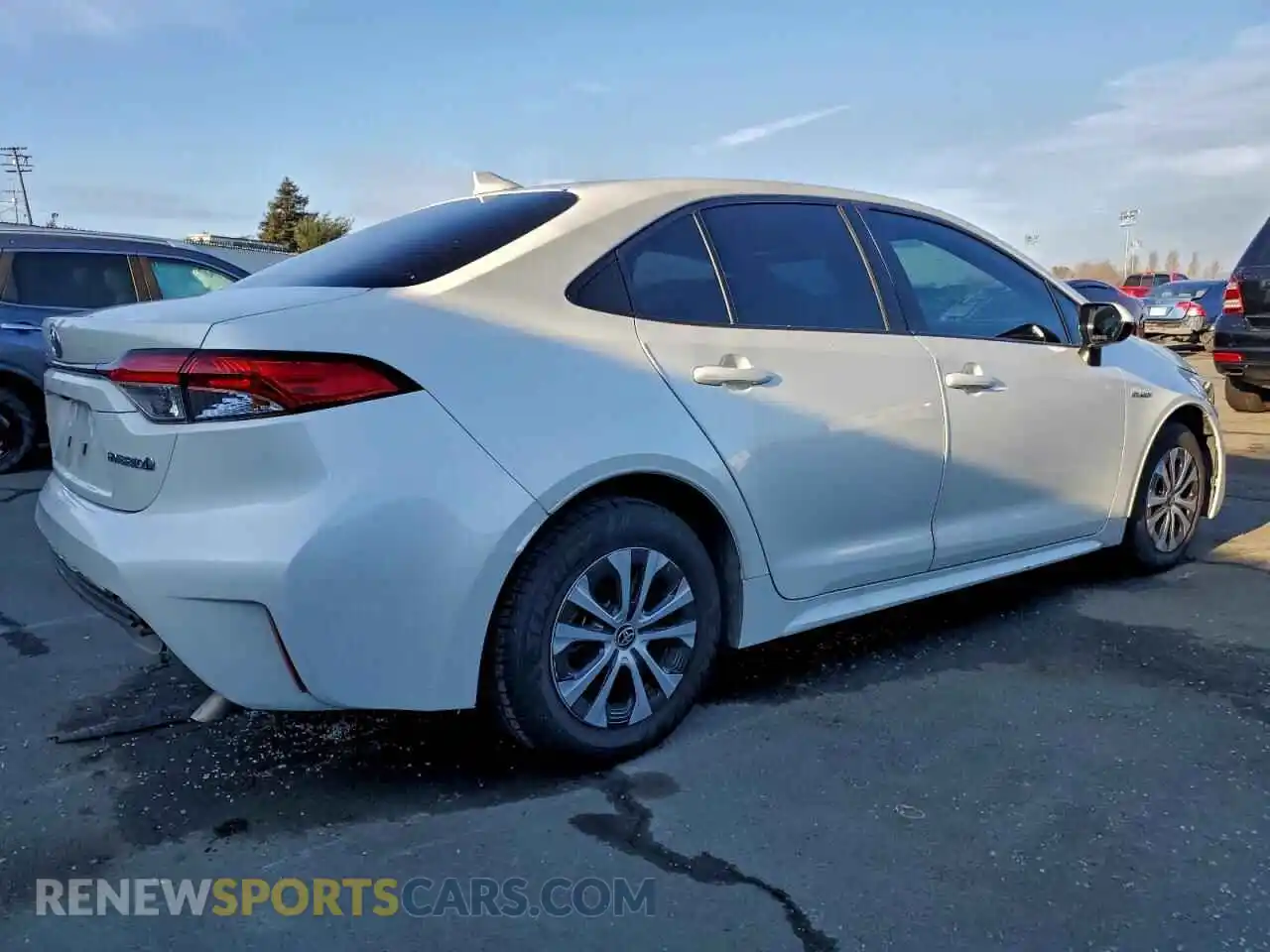3 Photograph of a damaged car JTDEAMDE4MJ021479 TOYOTA COROLLA 2021