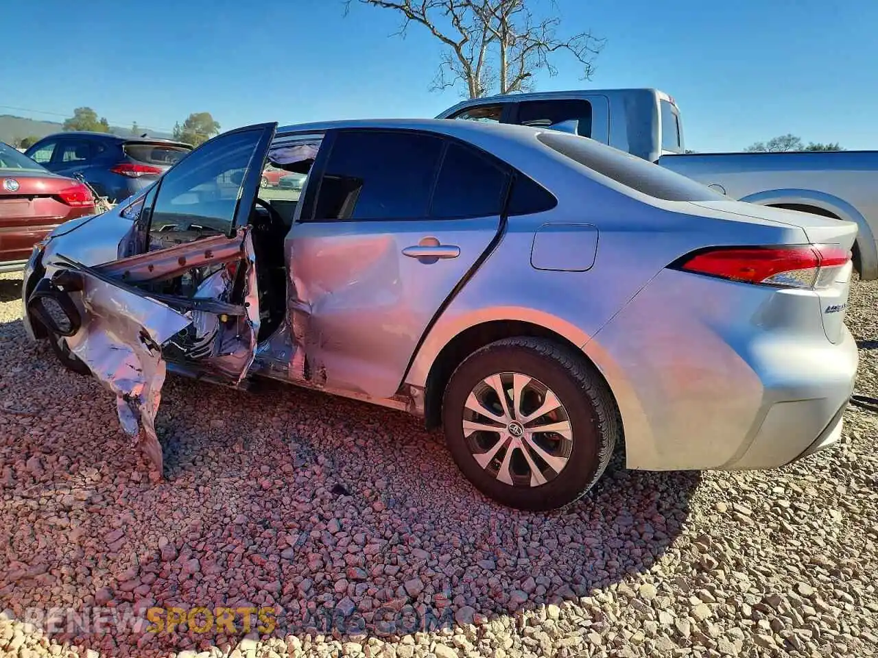 2 Photograph of a damaged car JTDEAMDE4MJ024723 TOYOTA COROLLA 2021