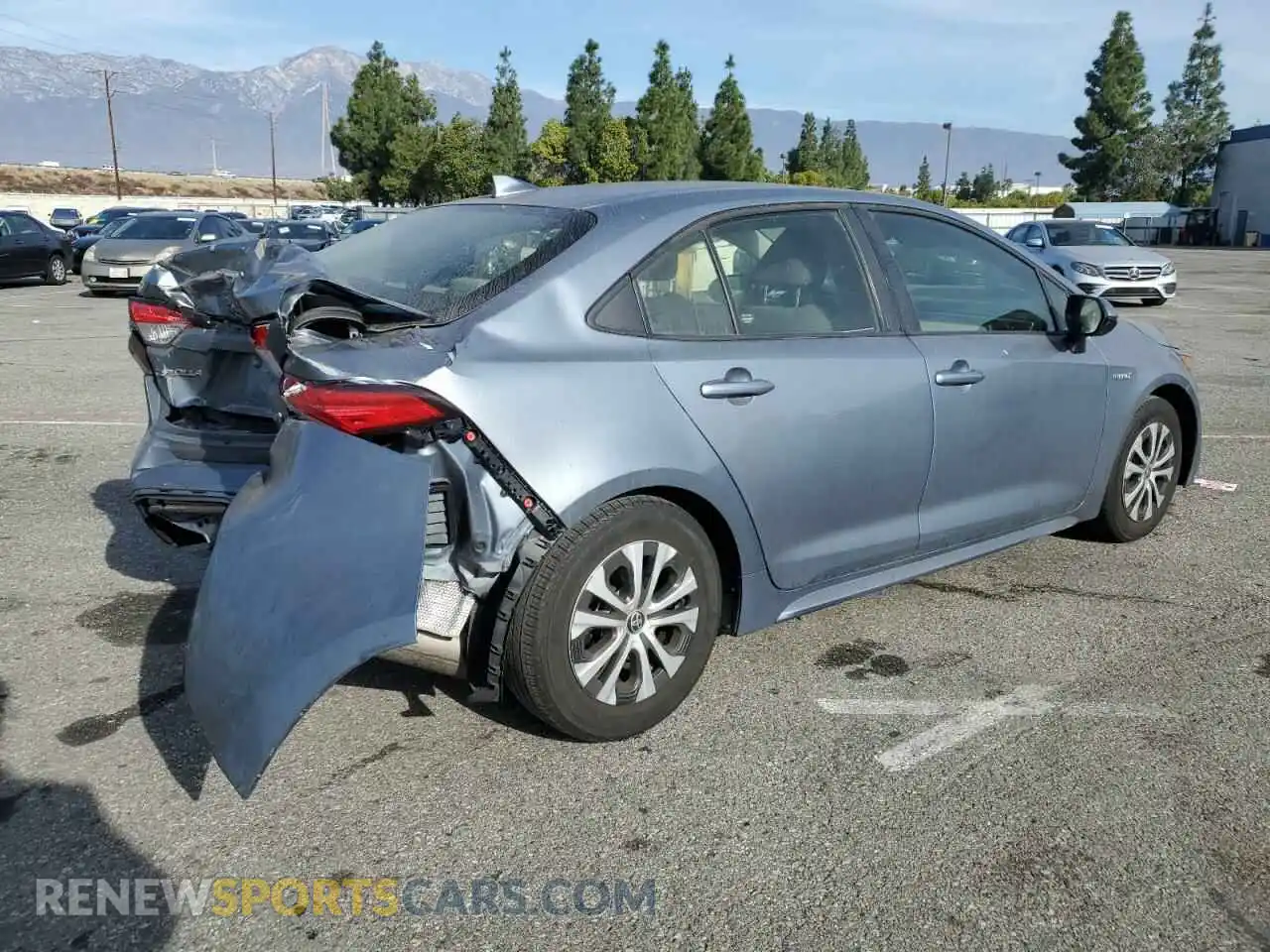 3 Photograph of a damaged car JTDEAMDE6MJ022780 TOYOTA COROLLA 2021