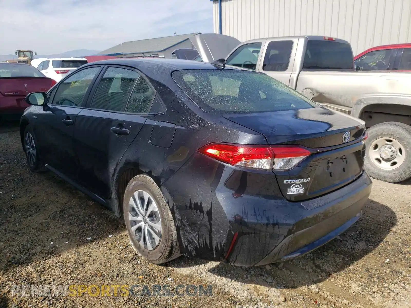 3 Photograph of a damaged car JTDEAMDE7MJ011626 TOYOTA COROLLA 2021