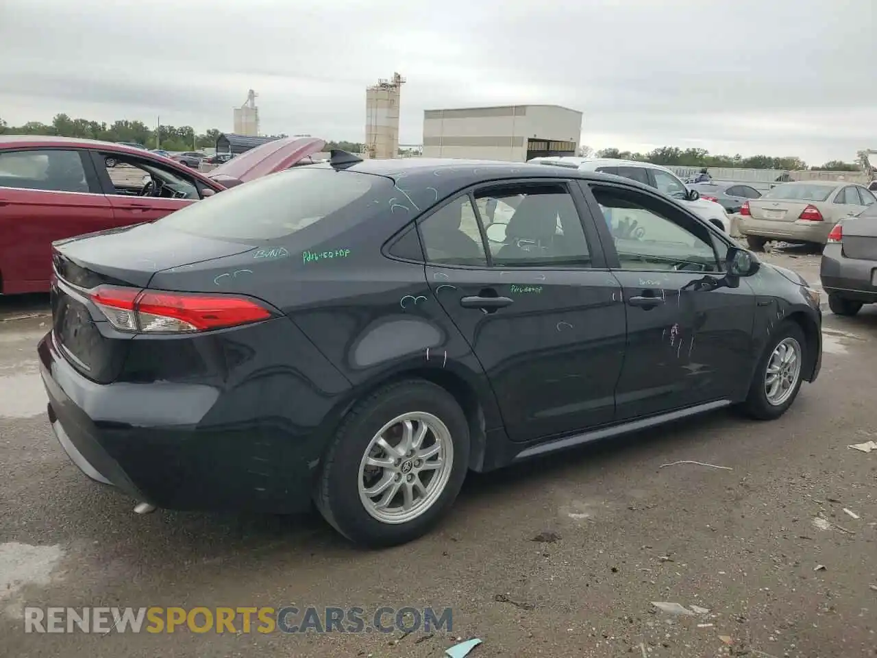 3 Photograph of a damaged car JTDEAMDE7MJ014543 TOYOTA COROLLA 2021