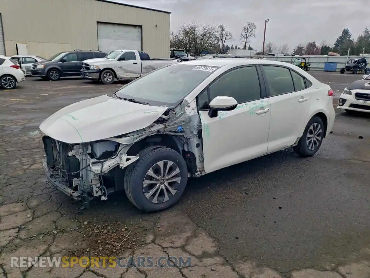 1 Photograph of a damaged car JTDEAMDE7MJ015367 TOYOTA COROLLA 2021