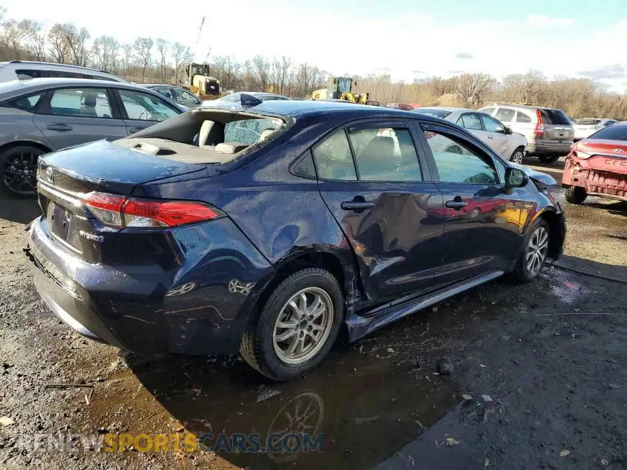 3 Photograph of a damaged car JTDEAMDE7MJ018950 TOYOTA COROLLA 2021
