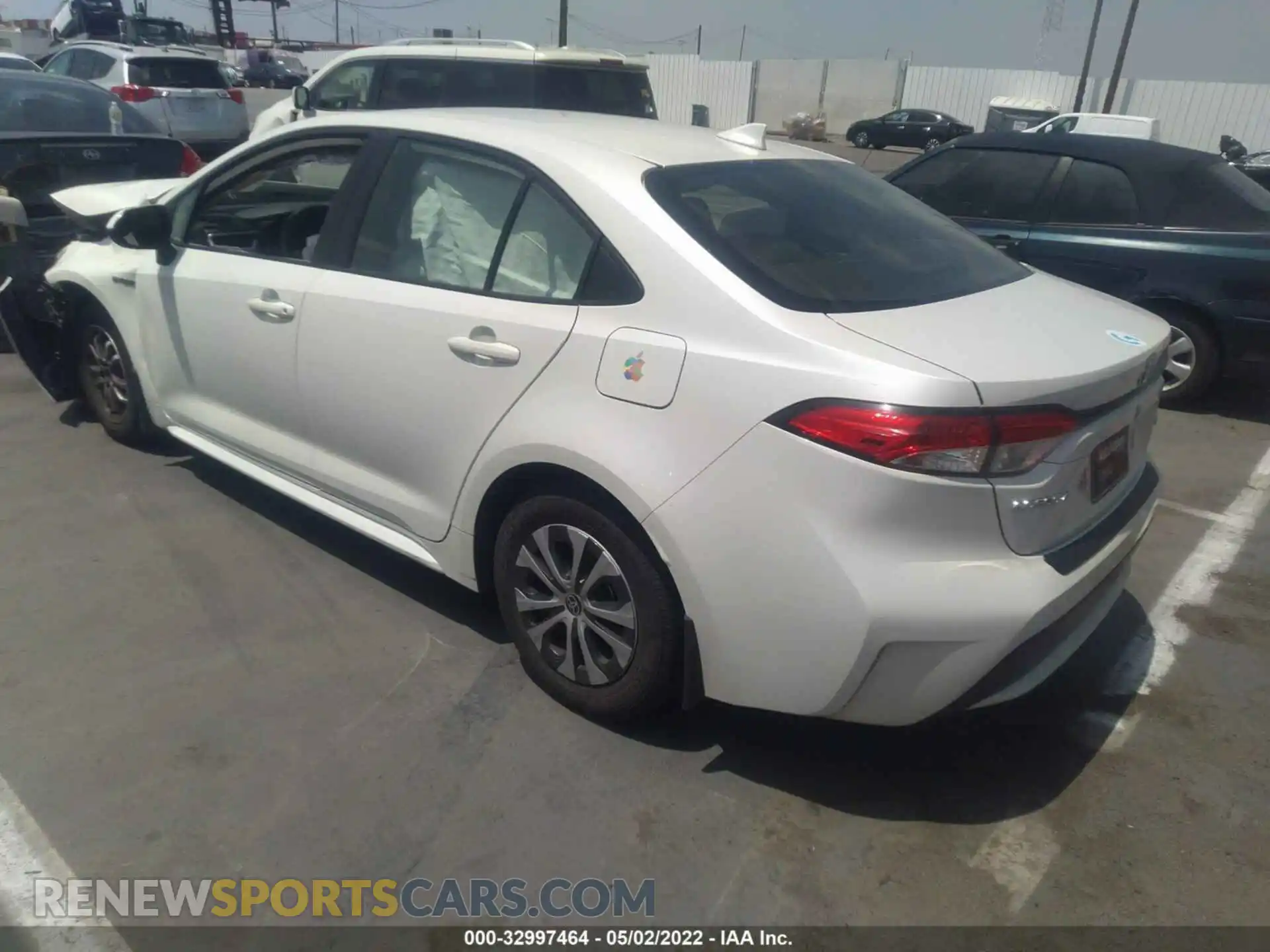 3 Photograph of a damaged car JTDEAMDE9MJ007237 TOYOTA COROLLA 2021