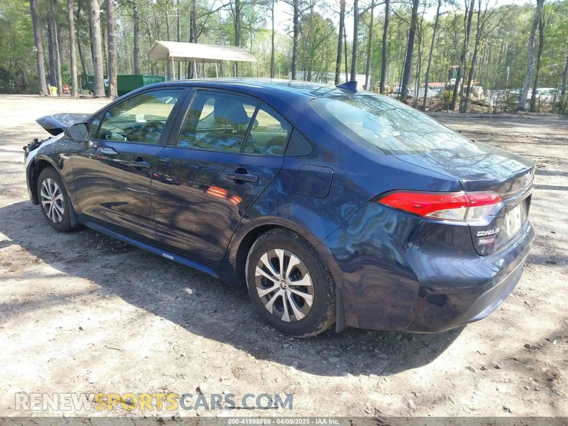 3 Photograph of a damaged car JTDEAMDE9MJ008582 TOYOTA COROLLA 2021