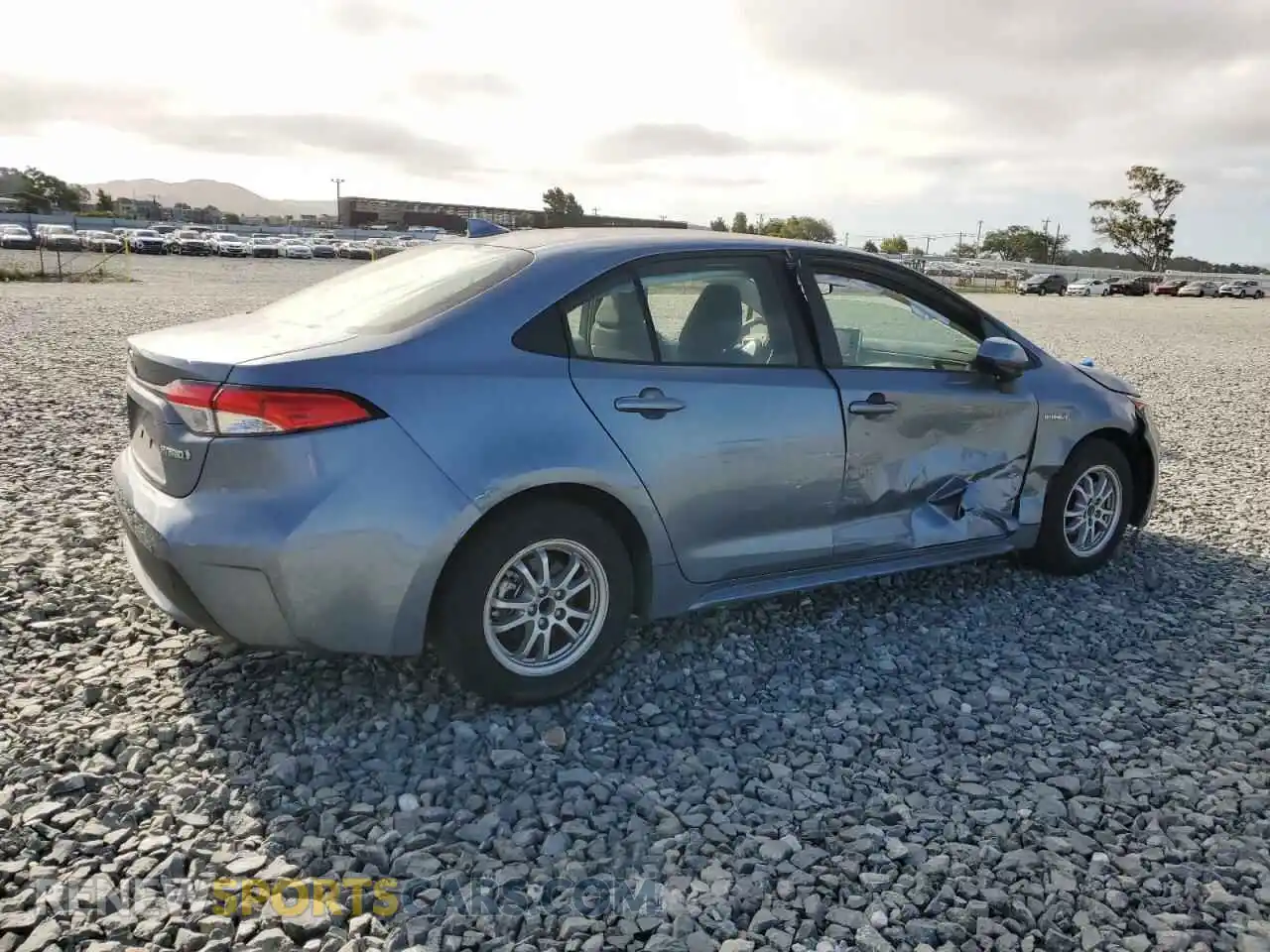 3 Photograph of a damaged car JTDEAMDE9MJ028346 TOYOTA COROLLA 2021