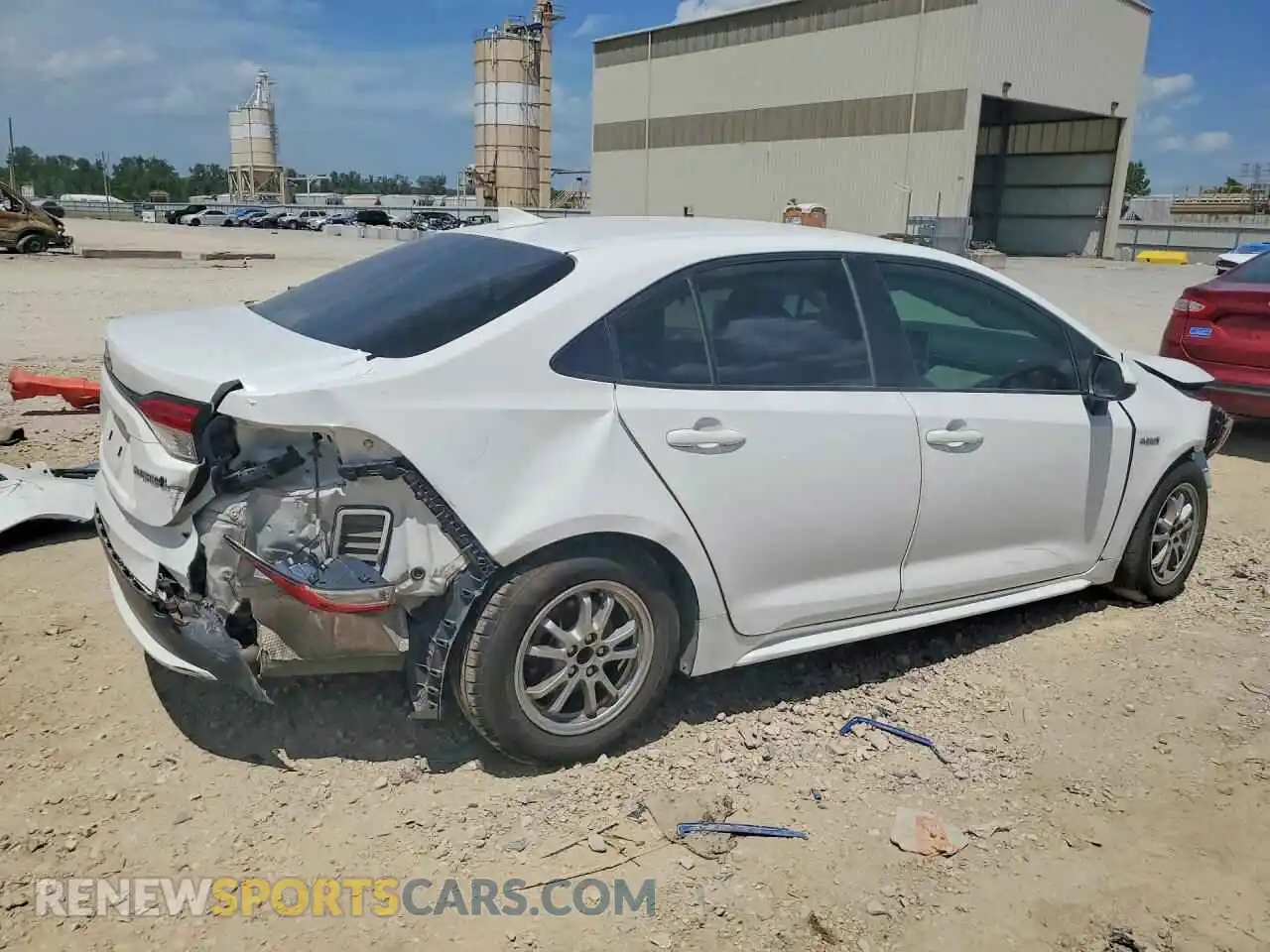 3 Фотография поврежденного автомобиля JTDEAMDEXMJ003682 TOYOTA COROLLA 2021