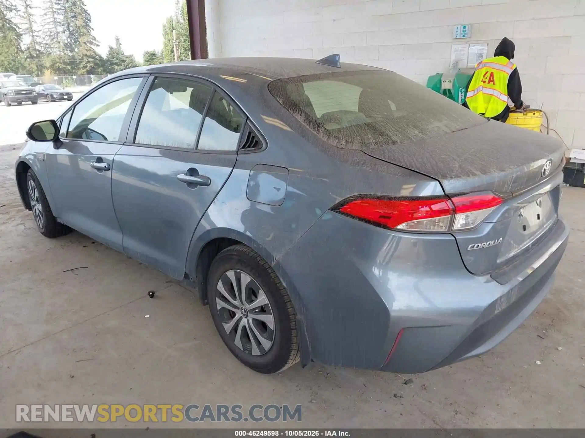 3 fotografías del automóvil dañado JTDEAMDEXMJ004248 TOYOTA COROLLA 2021
