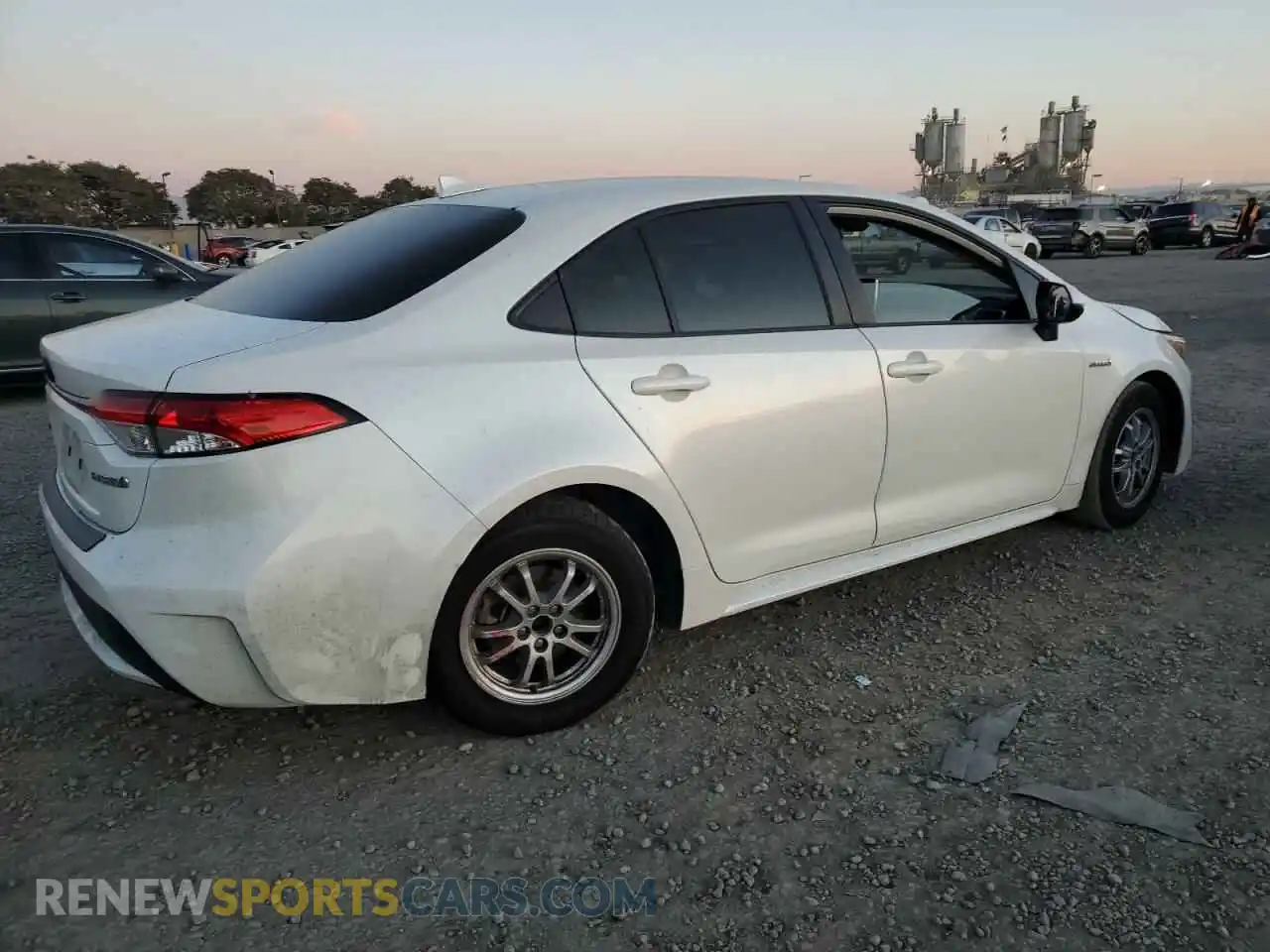 3 Photograph of a damaged car JTDEAMDEXMJ014097 TOYOTA COROLLA 2021