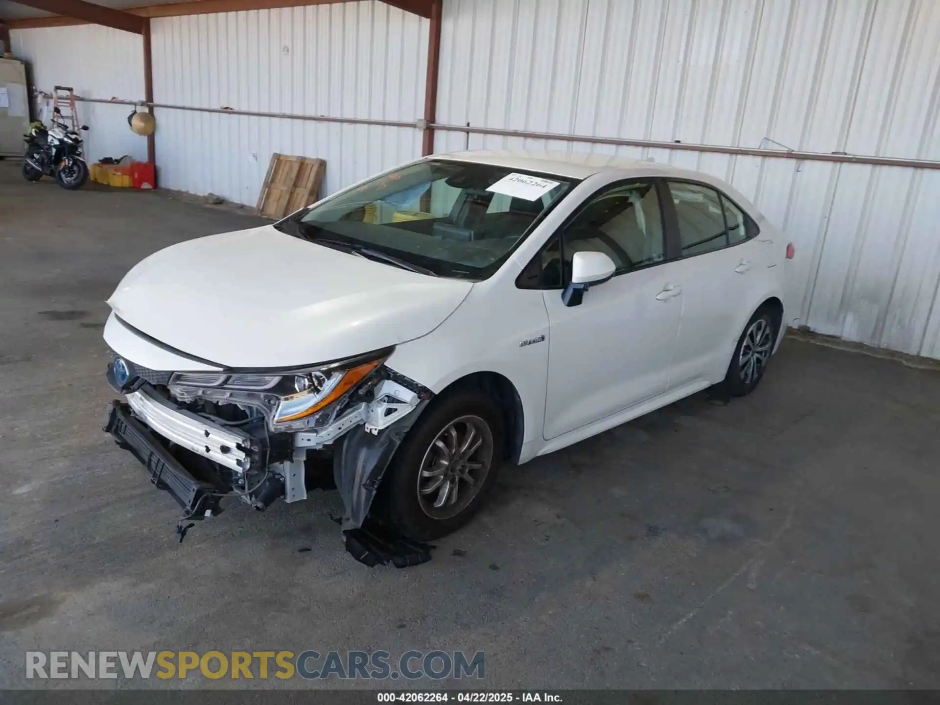2 fotografías del automóvil dañado JTDEAMDEXMJ020949 TOYOTA COROLLA 2021
