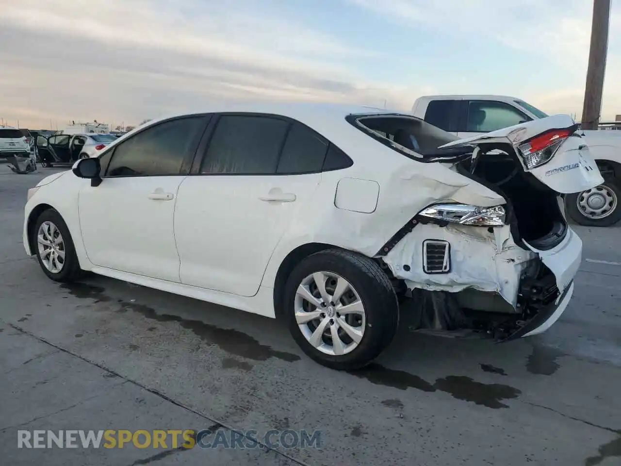 2 Photograph of a damaged car JTDEPMAE0MJ130105 TOYOTA COROLLA 2021