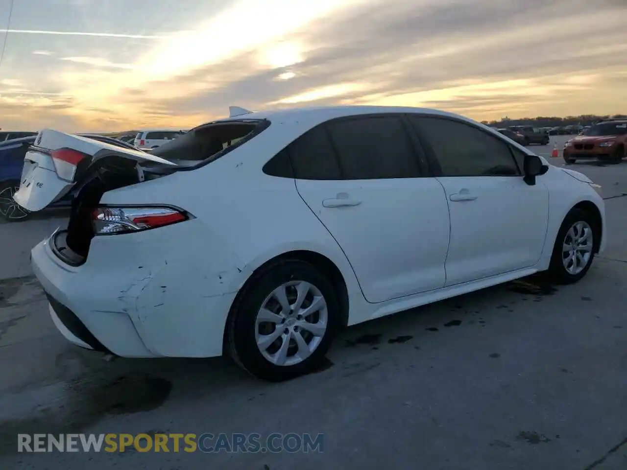 3 Photograph of a damaged car JTDEPMAE0MJ130105 TOYOTA COROLLA 2021