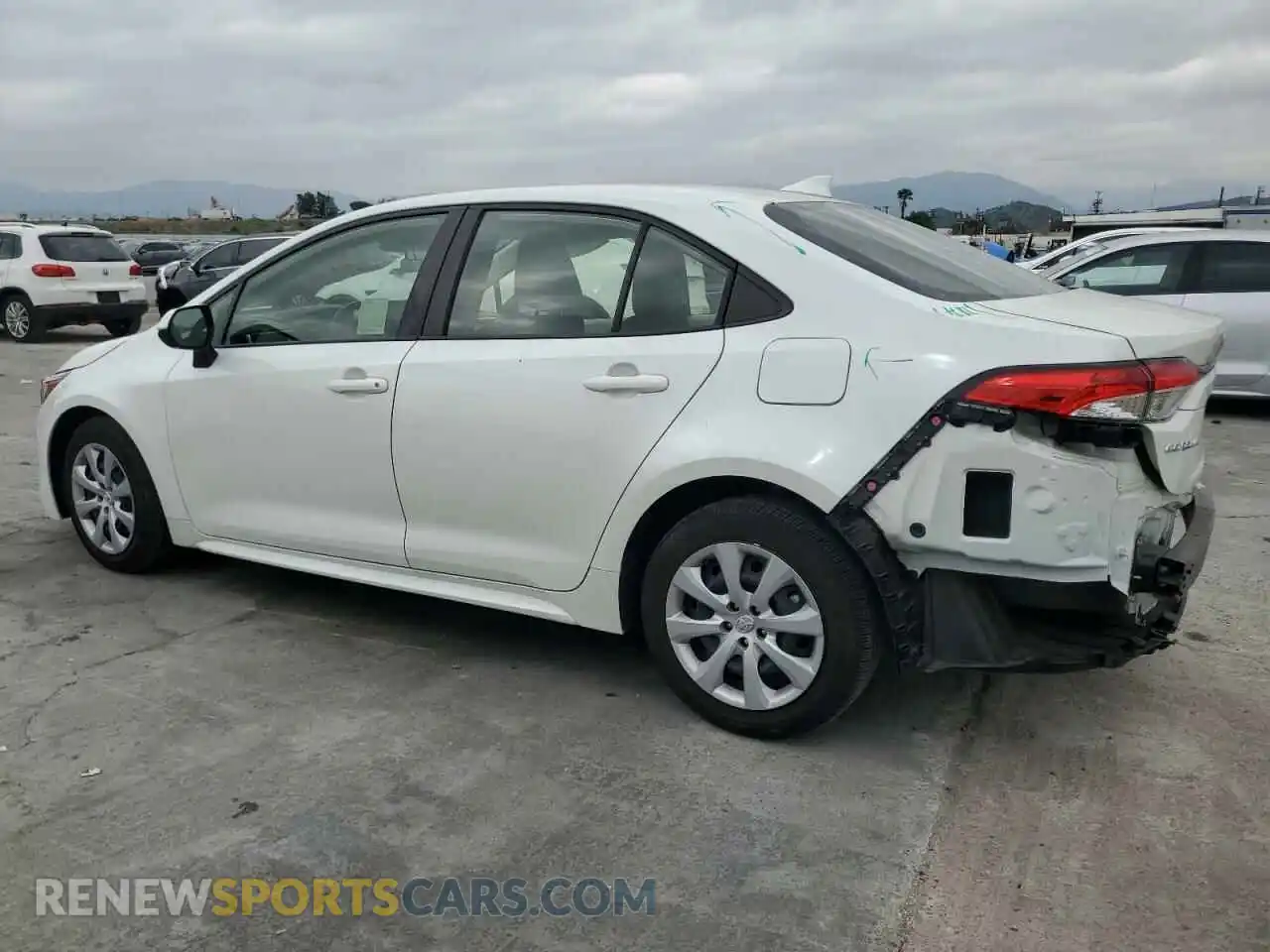 2 Фотография поврежденного автомобиля JTDEPMAE0MJ132615 TOYOTA COROLLA 2021