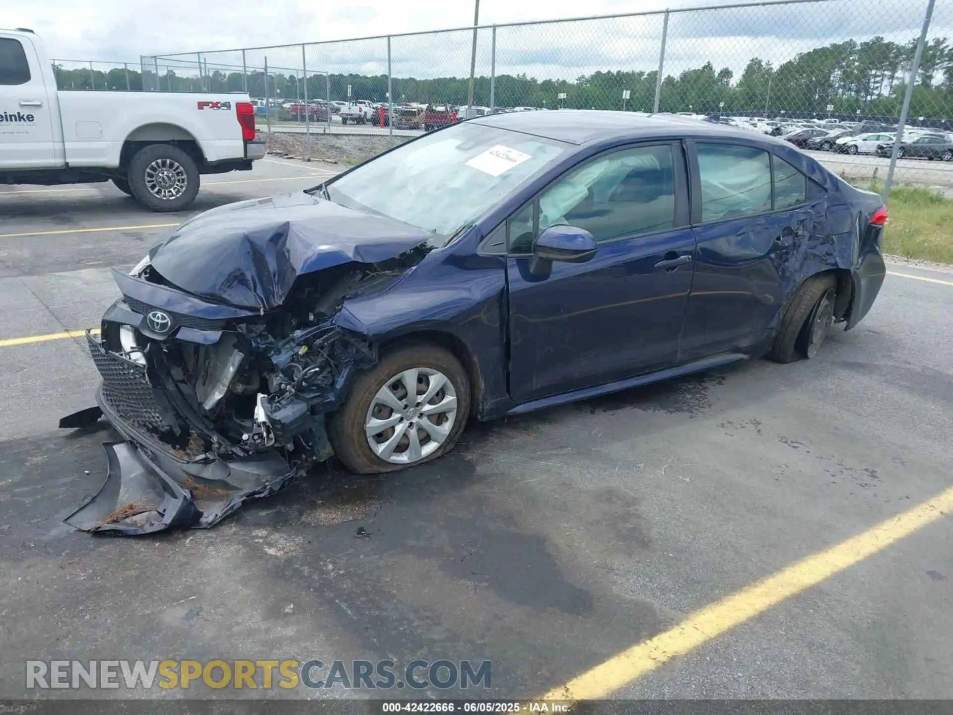 2 Фотография поврежденного автомобиля JTDEPMAE0MJ138804 TOYOTA COROLLA 2021