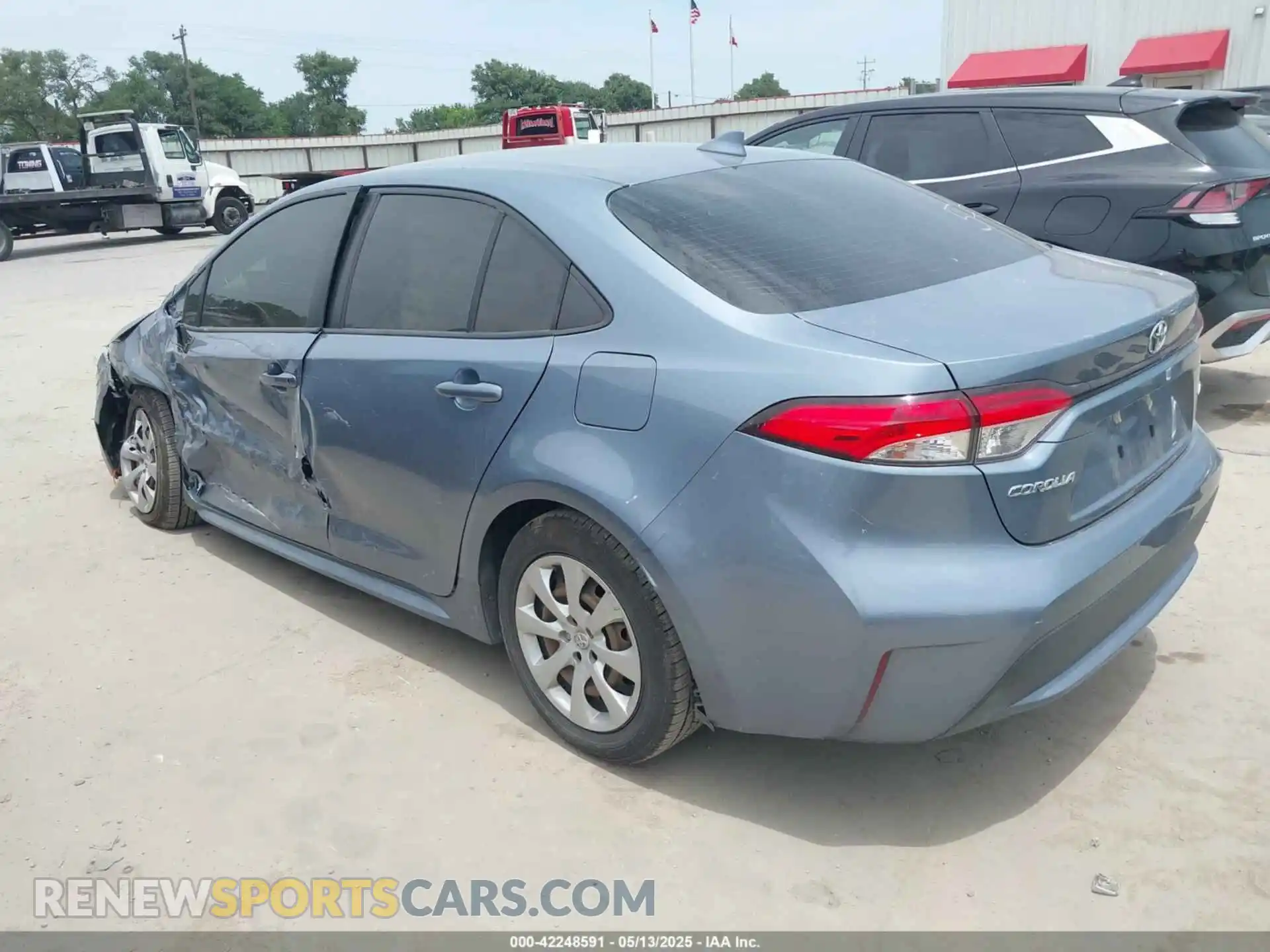 3 Photograph of a damaged car JTDEPMAE0MJ139614 TOYOTA COROLLA 2021
