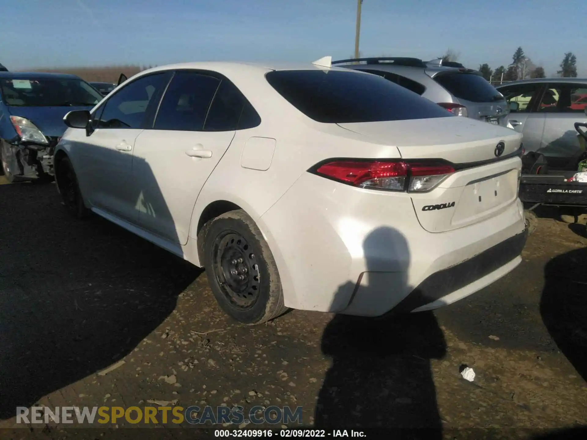 3 Photograph of a damaged car JTDEPMAE0MJ179160 TOYOTA COROLLA 2021