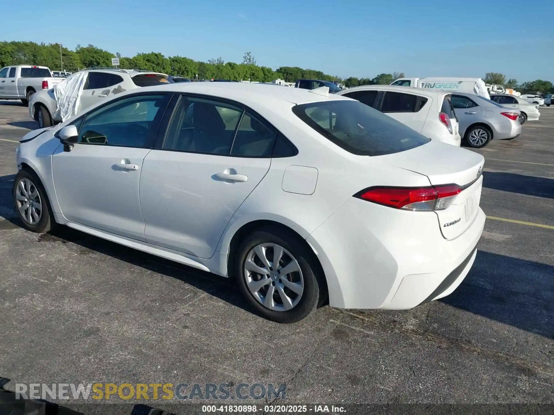3 Photograph of a damaged car JTDEPMAE1MJ126631 TOYOTA COROLLA 2021