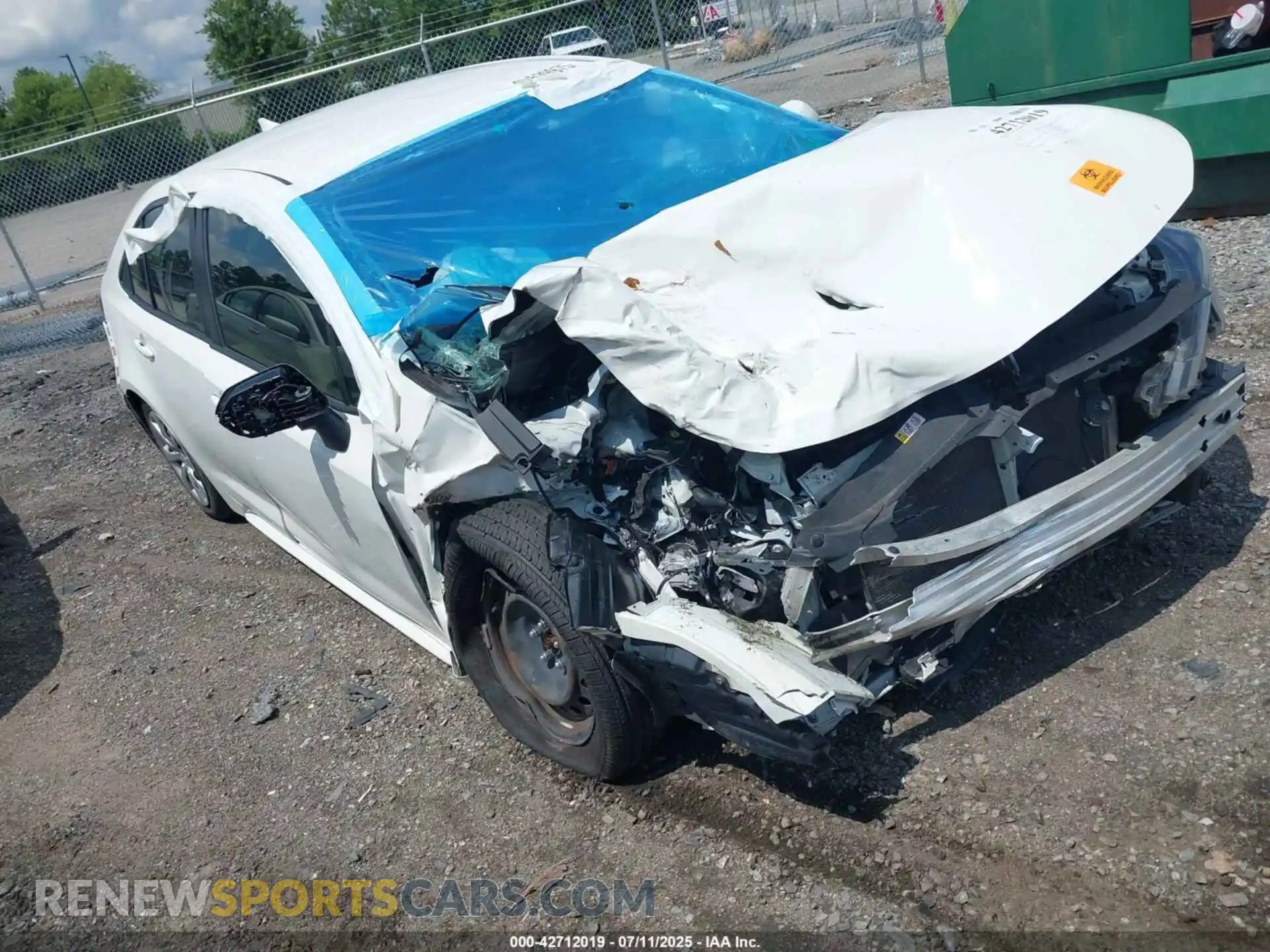 1 Photograph of a damaged car JTDEPMAE1MJ135135 TOYOTA COROLLA 2021