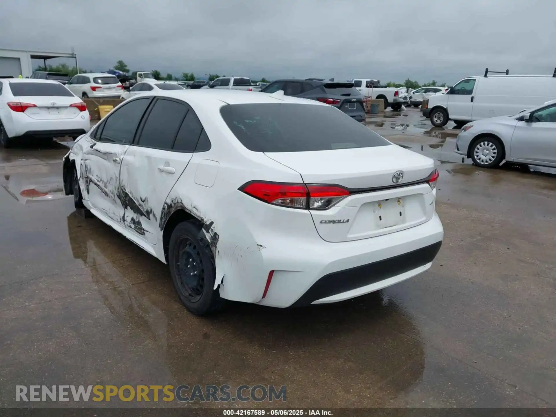 3 Photograph of a damaged car JTDEPMAE1MJ140223 TOYOTA COROLLA 2021