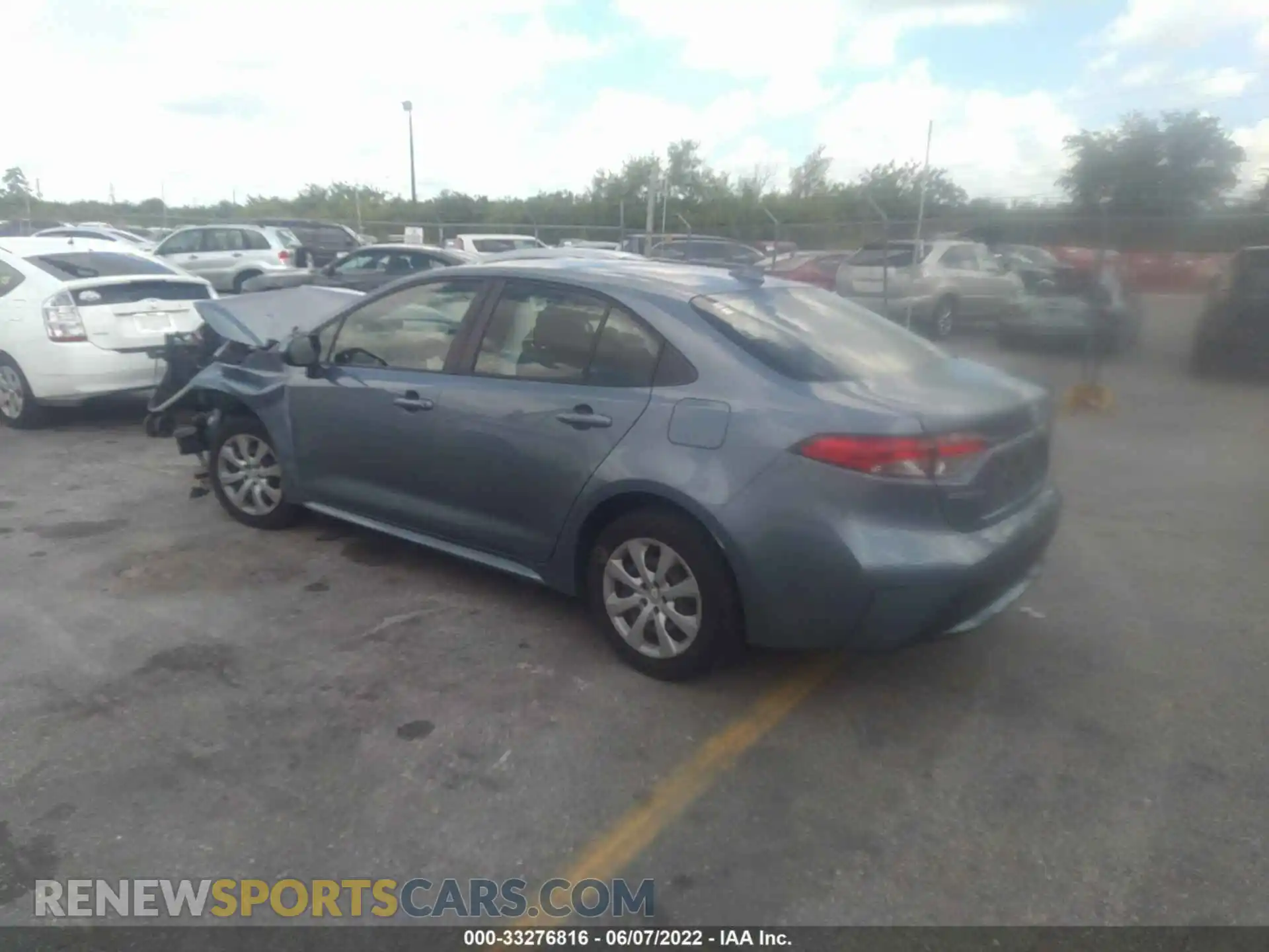 3 Photograph of a damaged car JTDEPMAE1MJ167874 TOYOTA COROLLA 2021