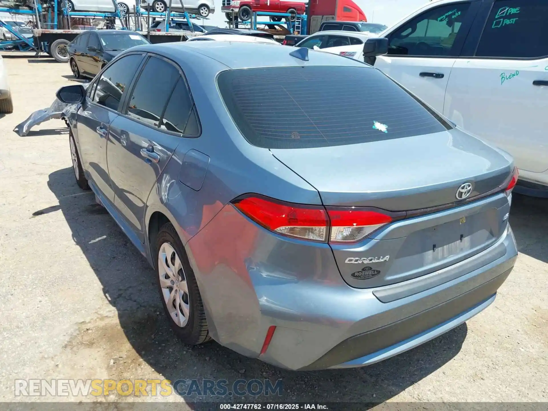 3 Photograph of a damaged car JTDEPMAE1MJ179250 TOYOTA COROLLA 2021