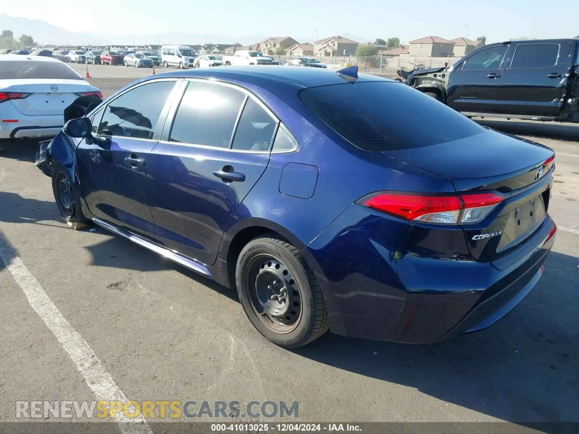 3 Photograph of a damaged car JTDEPMAE1MJ181340 TOYOTA COROLLA 2021