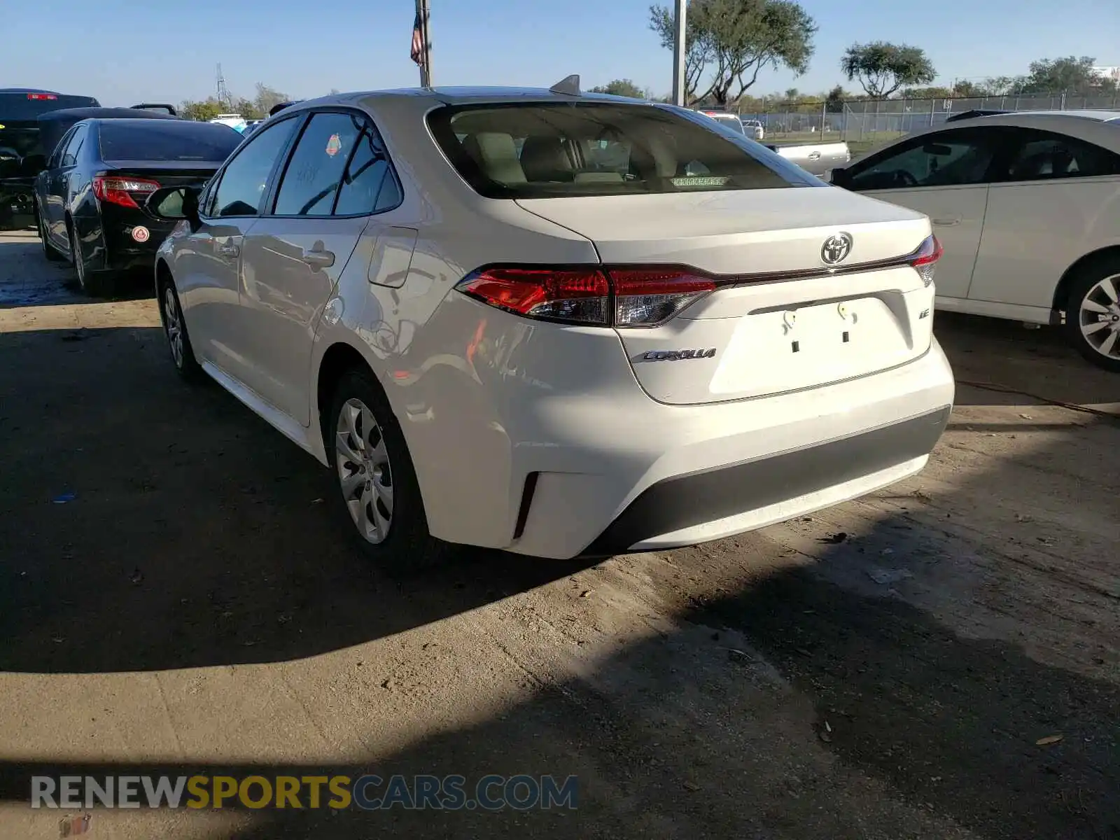 3 Photograph of a damaged car JTDEPMAE2MJ127187 TOYOTA COROLLA 2021