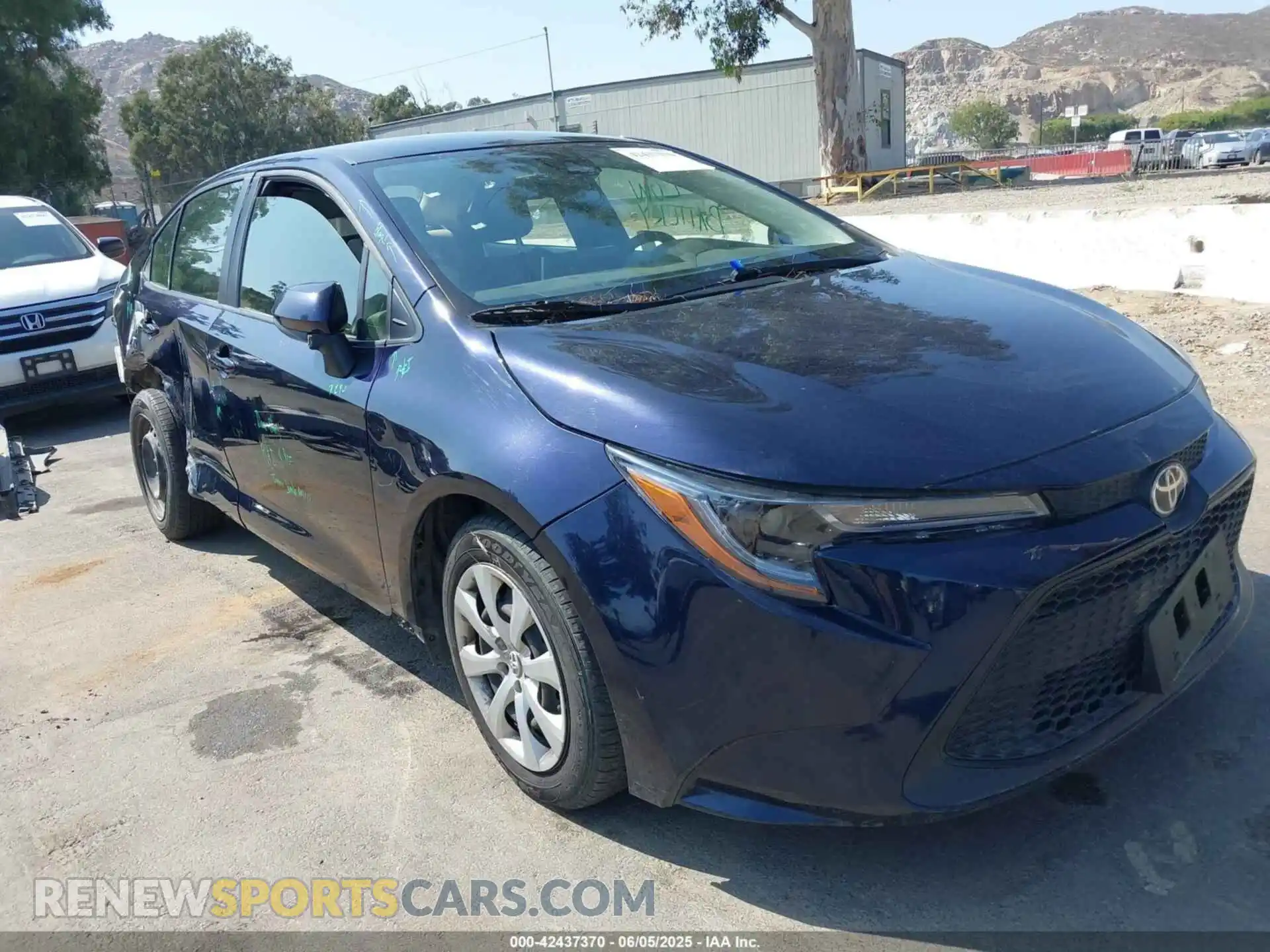 1 Photograph of a damaged car JTDEPMAE2MJ132745 TOYOTA COROLLA 2021