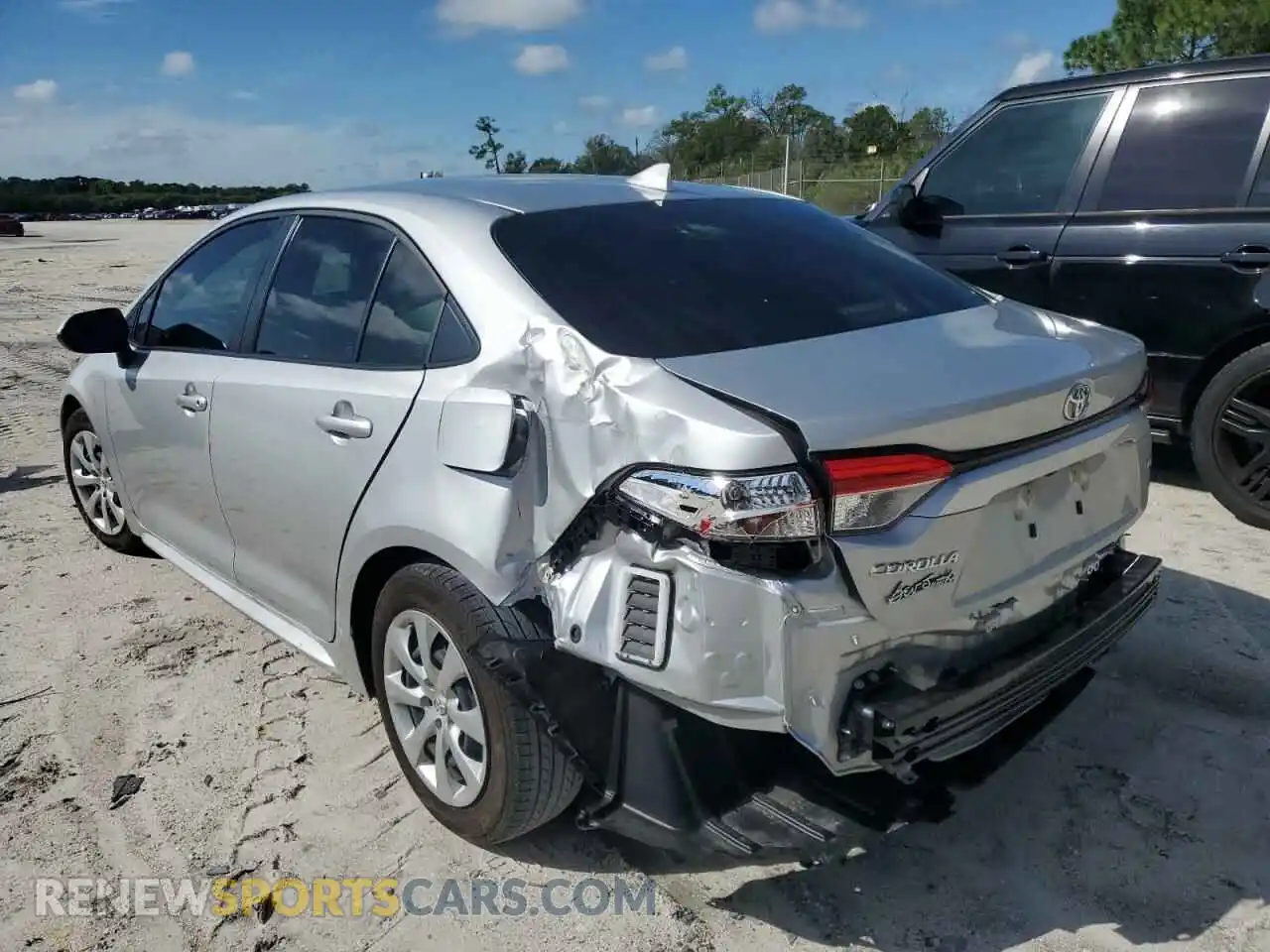3 Photograph of a damaged car JTDEPMAE2MJ143700 TOYOTA COROLLA 2021