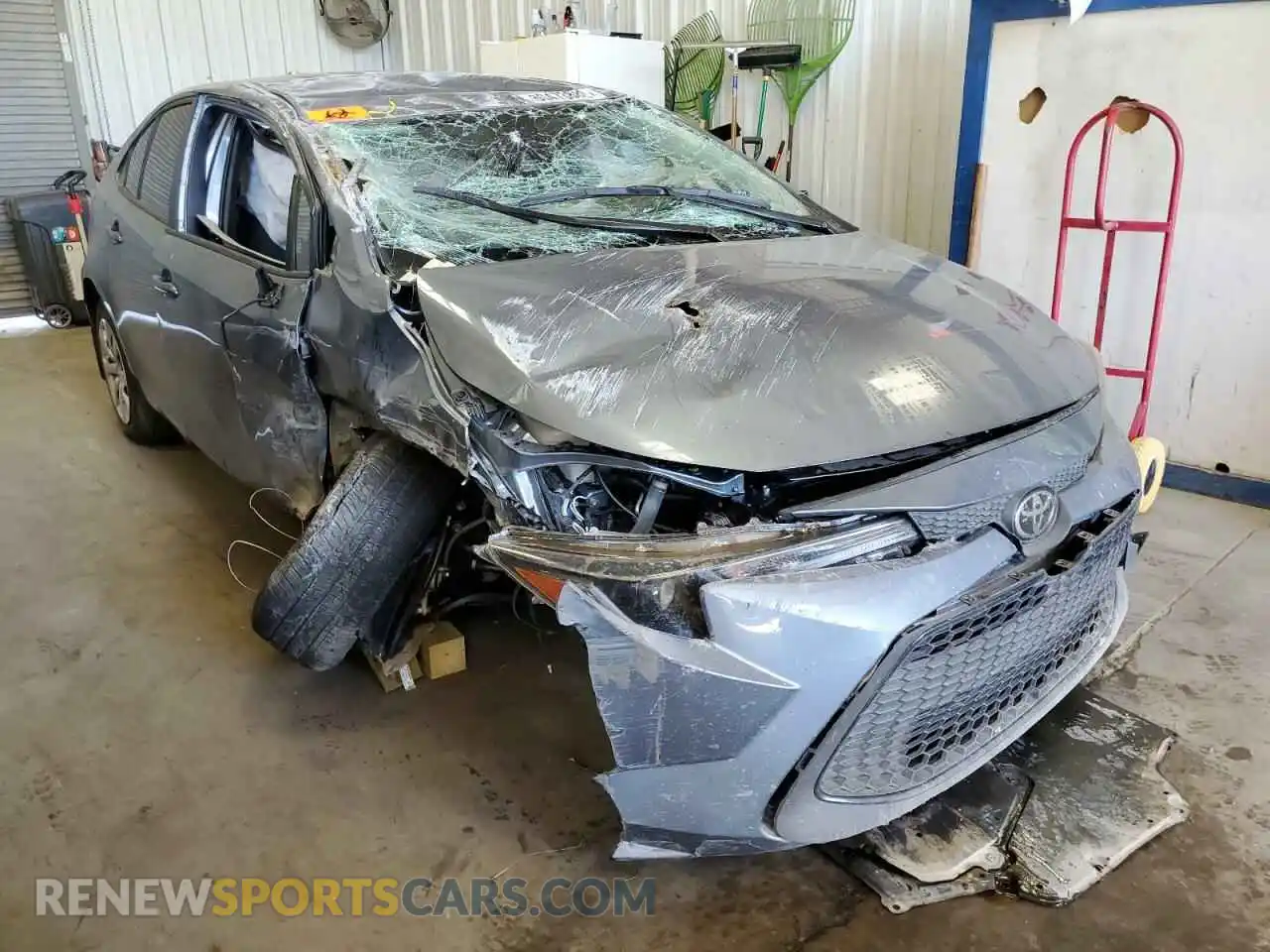 1 Photograph of a damaged car JTDEPMAE2MJ178382 TOYOTA COROLLA 2021