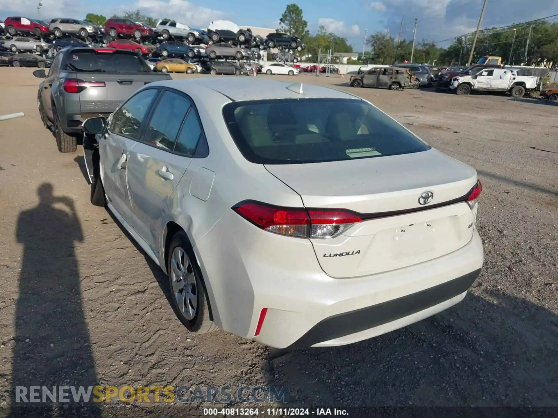 3 Photograph of a damaged car JTDEPMAE3MJ118076 TOYOTA COROLLA 2021
