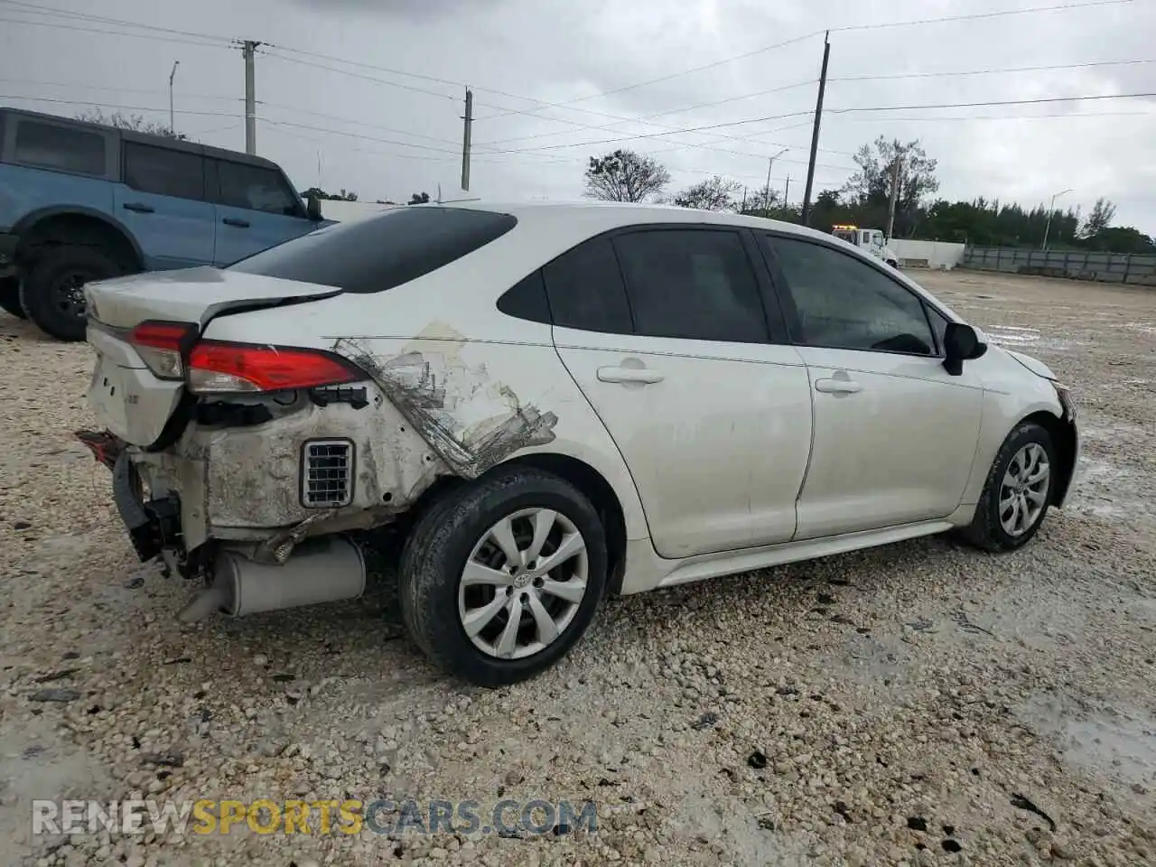 3 Photograph of a damaged car JTDEPMAE3MJ125691 TOYOTA COROLLA 2021