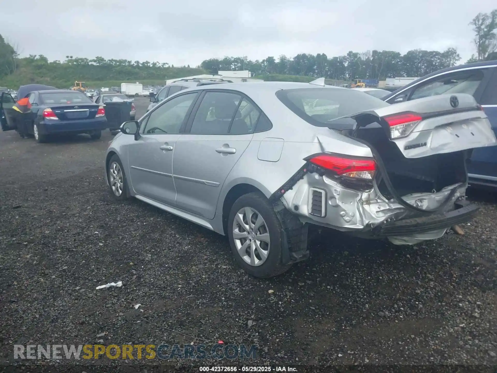 3 Photograph of a damaged car JTDEPMAE3MJ131636 TOYOTA COROLLA 2021